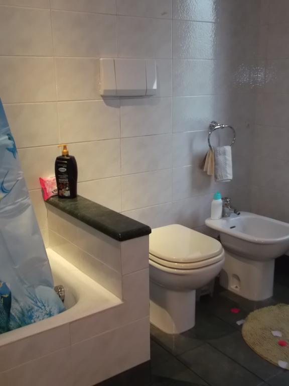 B&B Mary'S House Ciampino Phòng bức ảnh