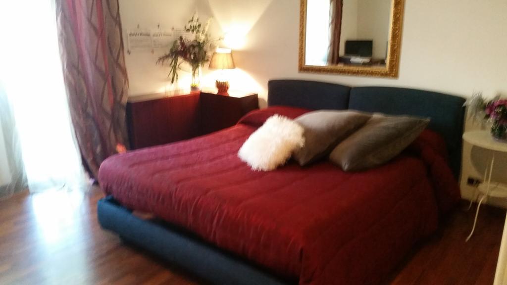 B&B Mary'S House Ciampino Ngoại thất bức ảnh